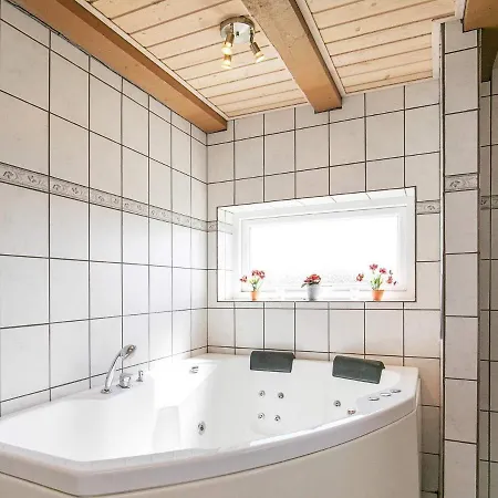 8 Person In Hj Rring Holiday home *
