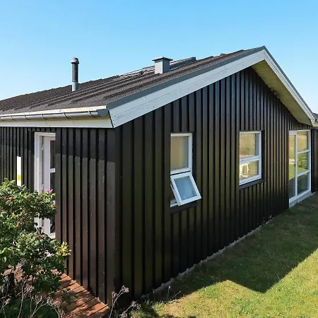 8 Person In Hj Rring Holiday home *